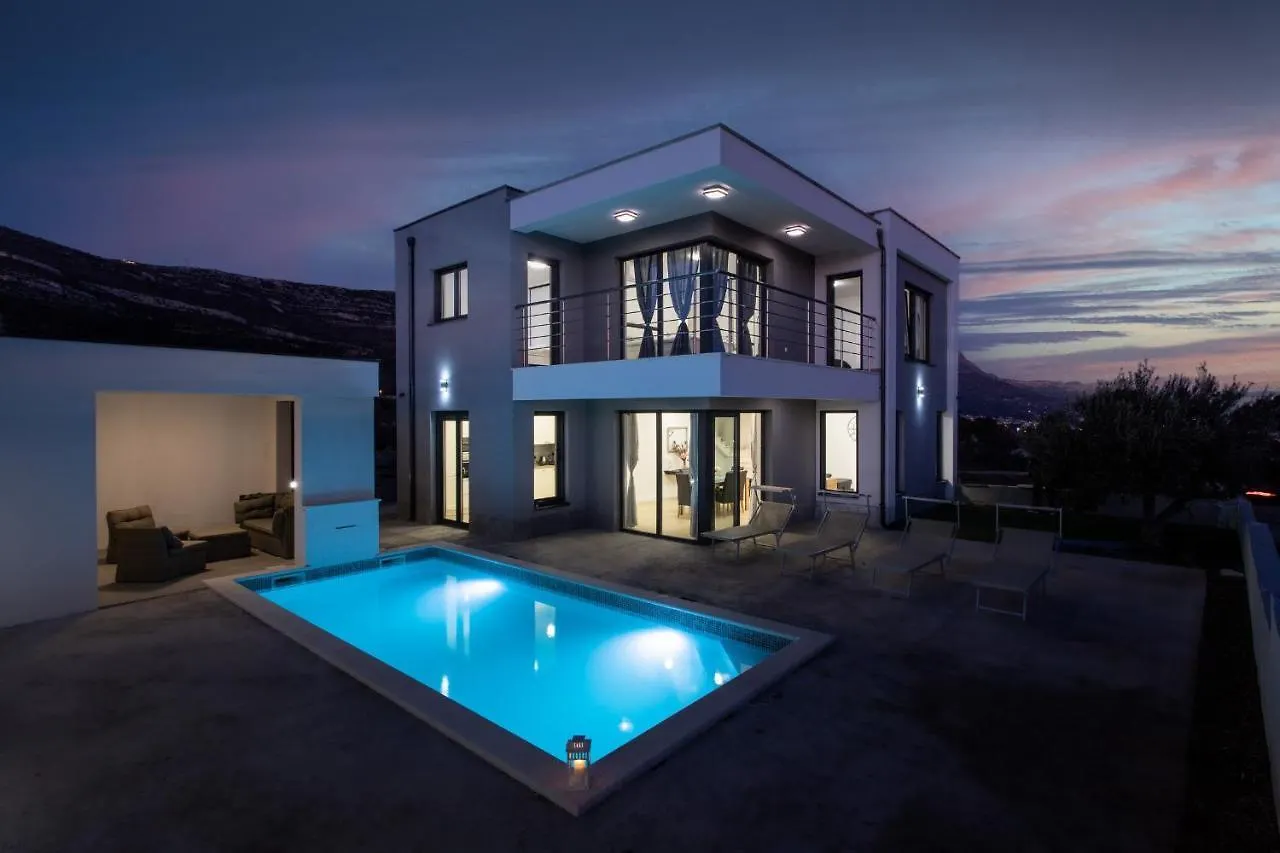 Luxury Villa Marion Kastel Novi 0*,  Croatia